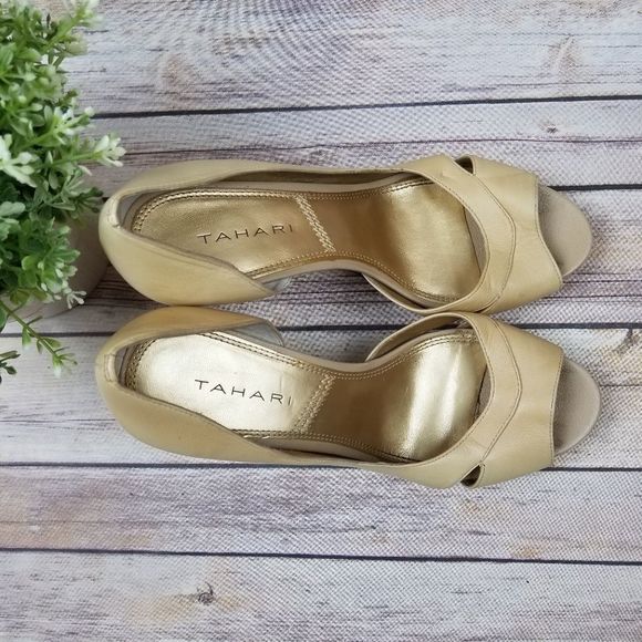 TAHARI Beige Leather High Heel Open Toe Platform - Picture 3 of 7